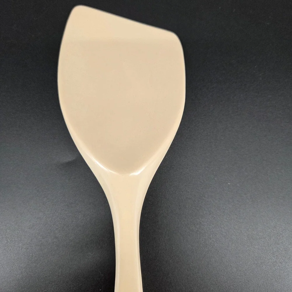 Unbranded vintage melamine